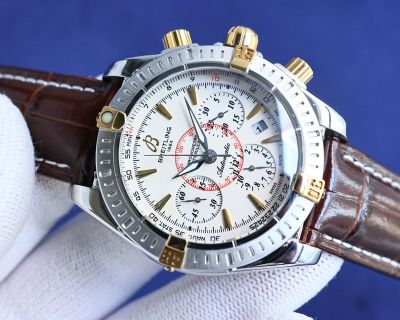 Breitling Avenger  45MM in Diameter 7750 Movement Watch